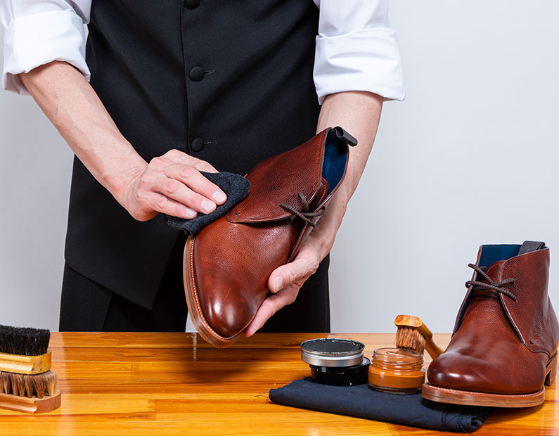 Top shoe repair shop in Mississauga